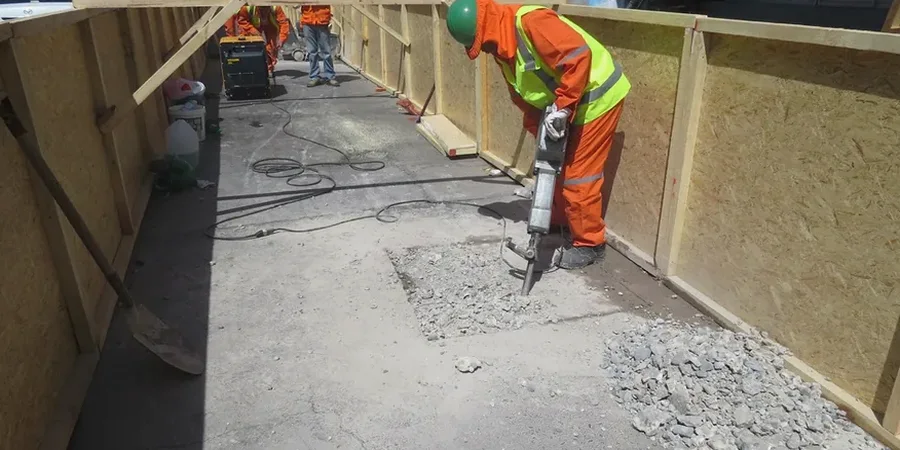 Calicata Exploratoria en Antofagasta: Reconocimiento Directo del Suelo